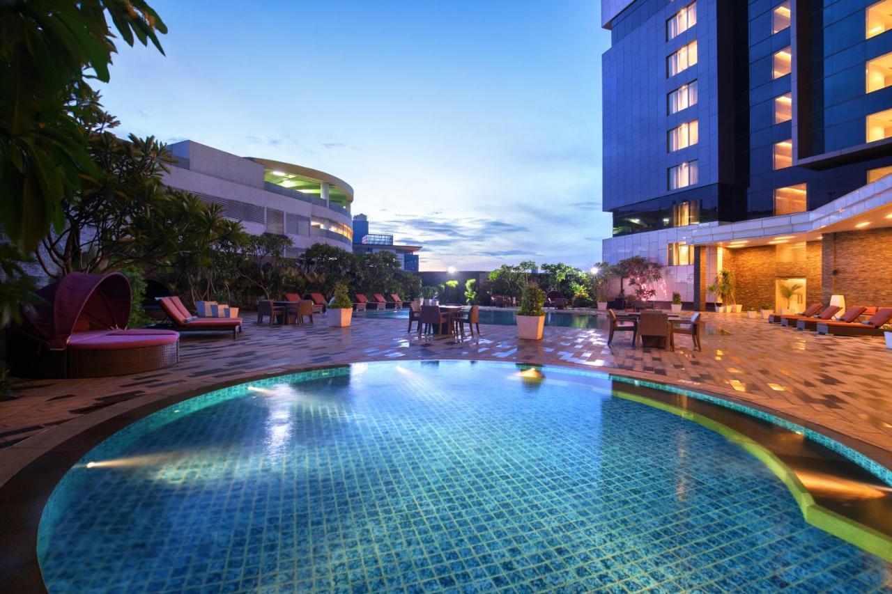 Grand Mercure Jakarta Kemayoran Hotel Luaran gambar