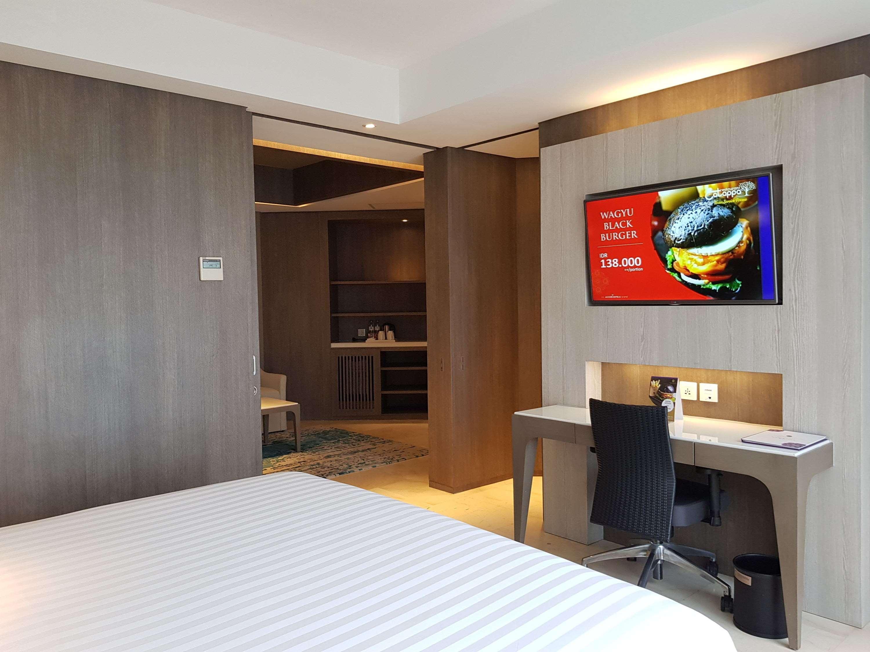 Grand Mercure Jakarta Kemayoran Hotel Luaran gambar